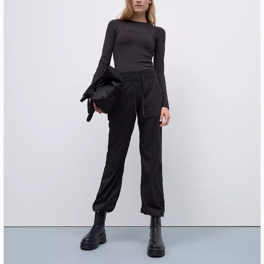 Lululemon Mid Rise Dance Studio Pant